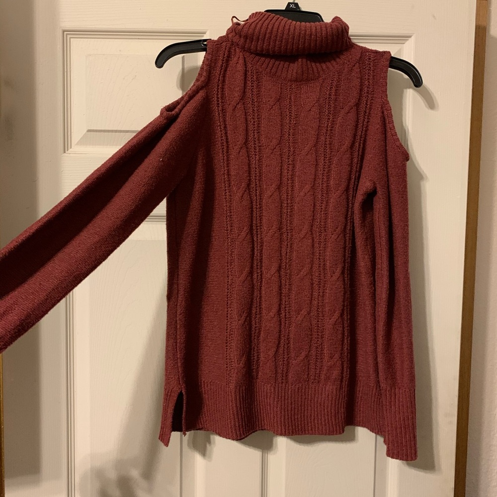 Turtle neck sweater